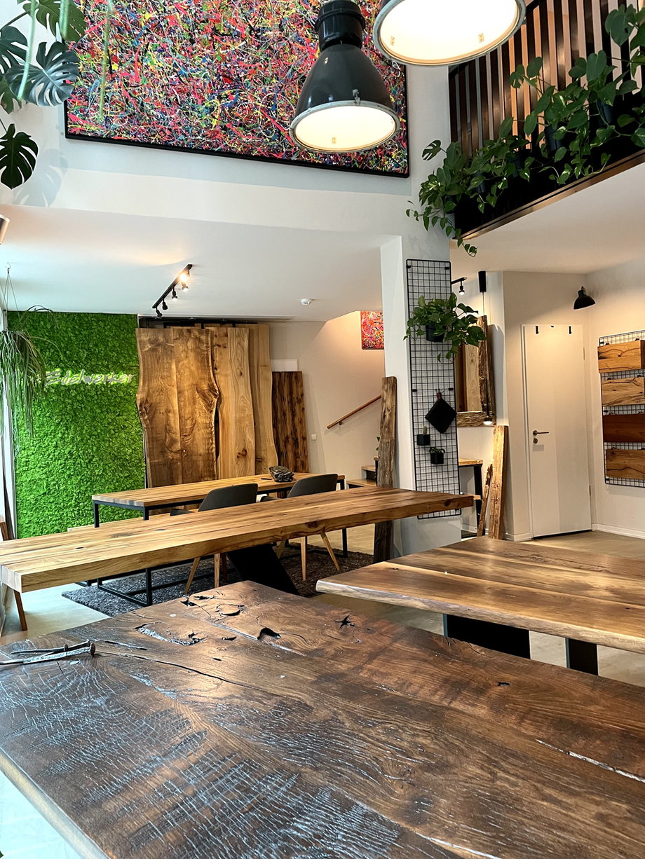esstisch-altholz-massiv-tisch-nach-maß-altholz-hamburg-die-edelwerker